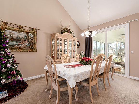 5th image of 2381 Sky Valley Dr