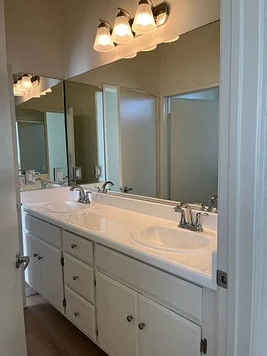 Floor plan 2 Bed 1.5 Bath