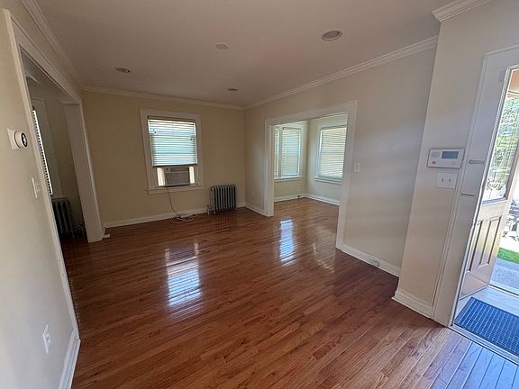 3rd image of 430 Highland Ave #1