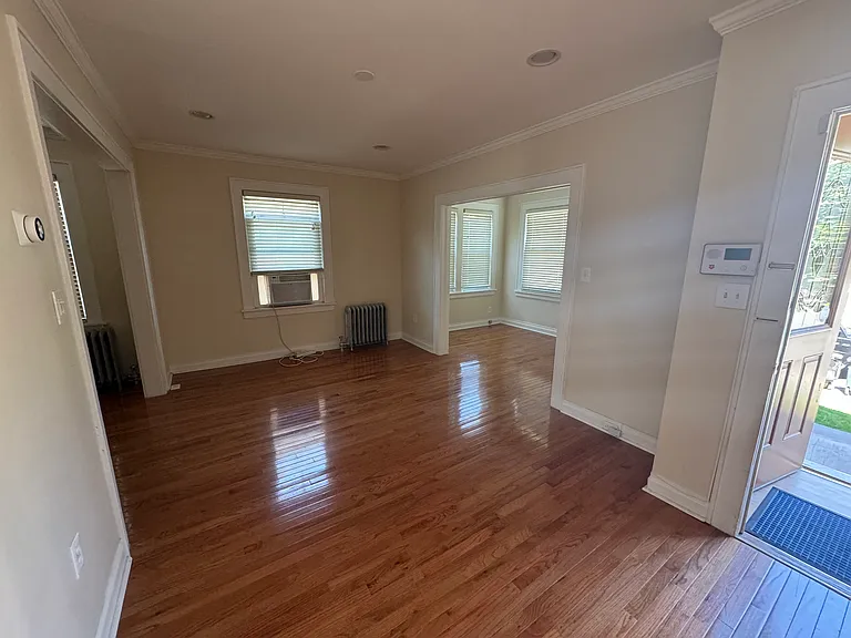 430 Highland Ave #1 — Photo 3