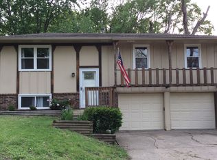 114 Erin St, Buckner, MO 64016