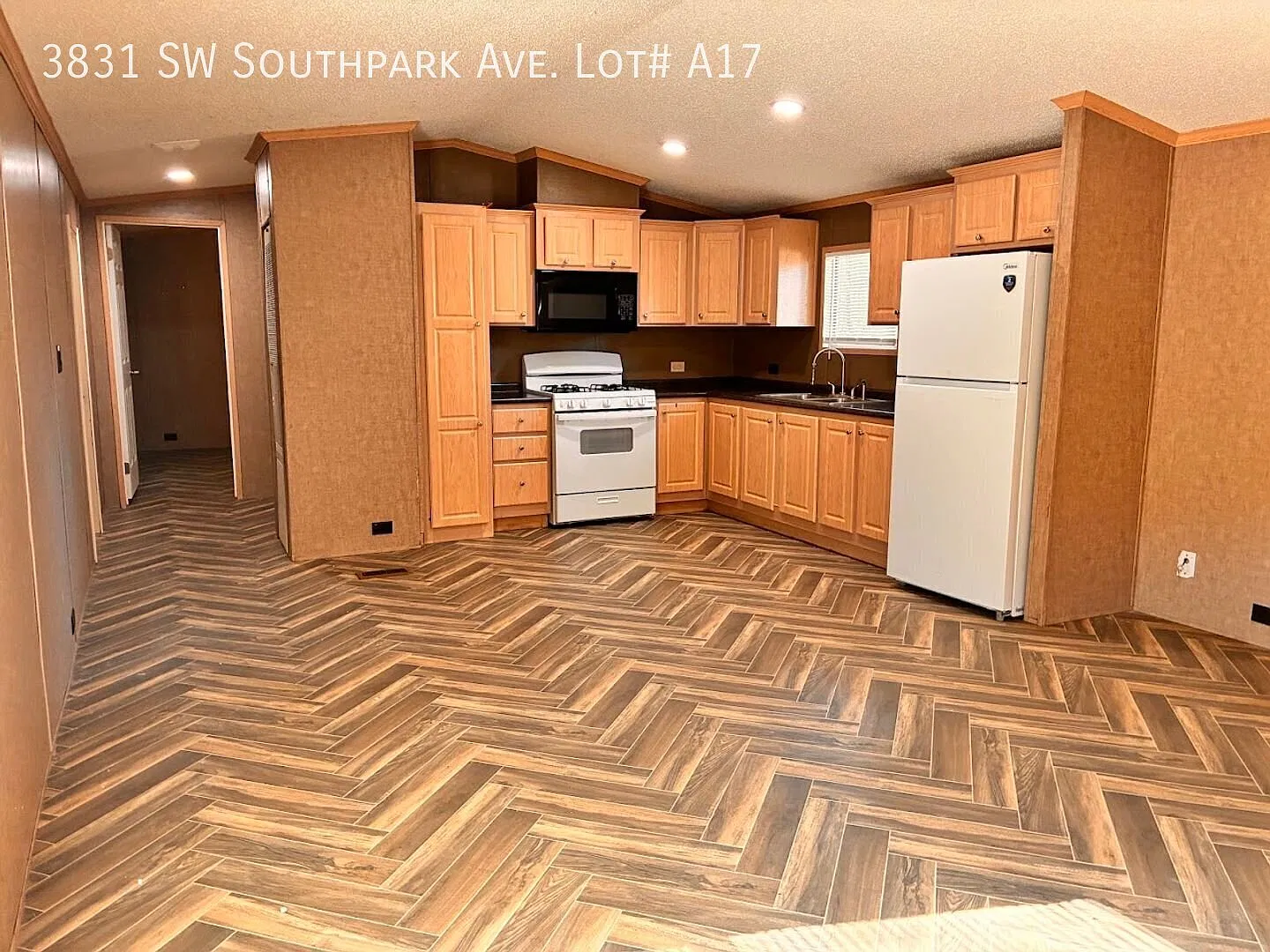 Call and schedule a showing today — Photo 3