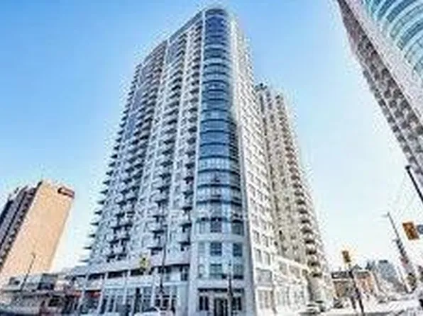 242 Rideau St #608, Ottawa, ON K1N 0B7