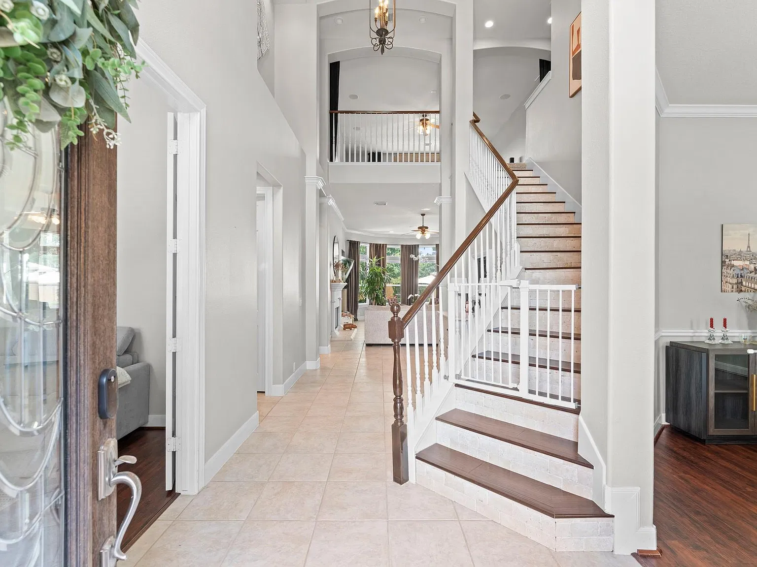 4 bed, 3.5 bath, 4022 sqft, $4,500 — Photo 4