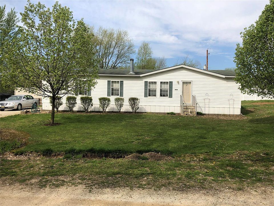 1st image of 3836 Lorraine Dr