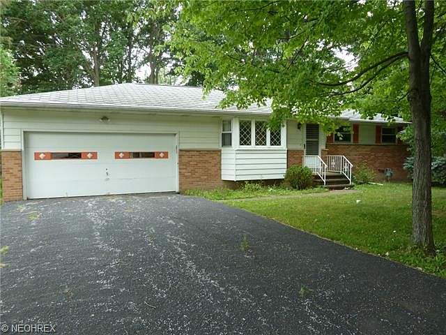 1st image of 10976 W 130th St