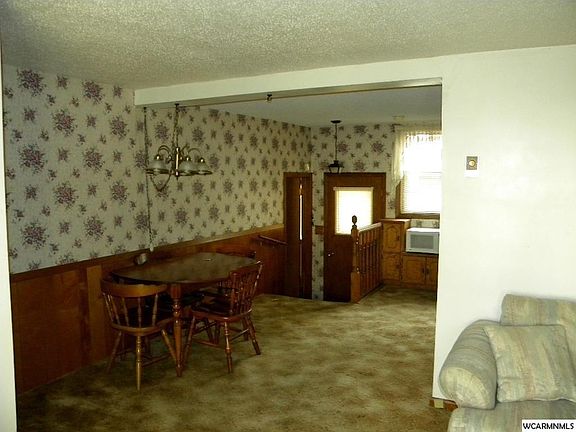 4th image of 104 Elm Pl