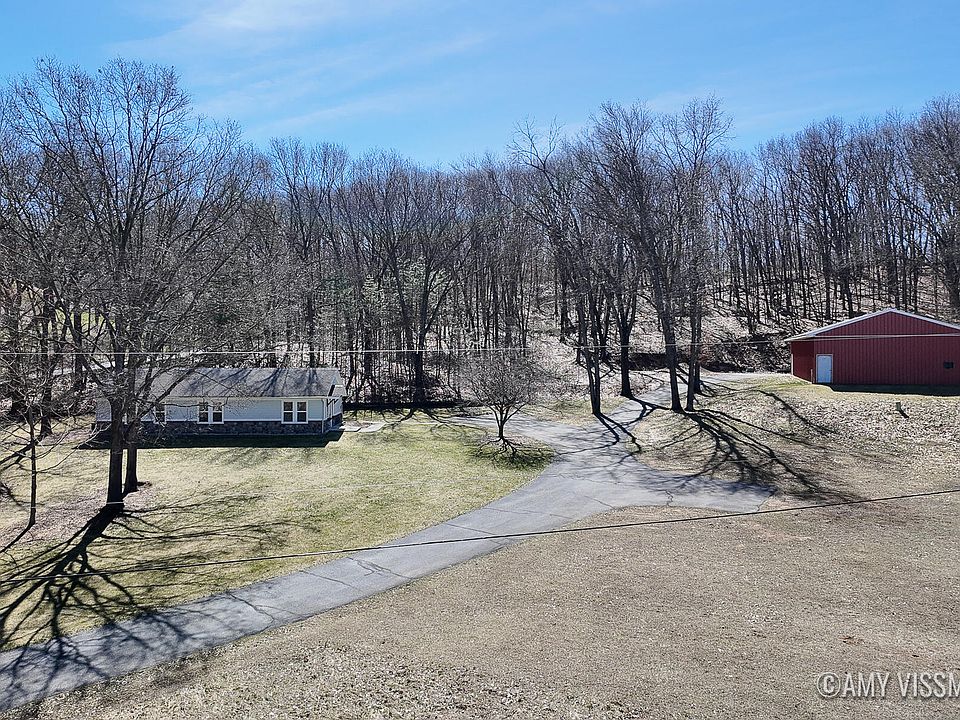 1st image of 5063 Grand River Dr NE