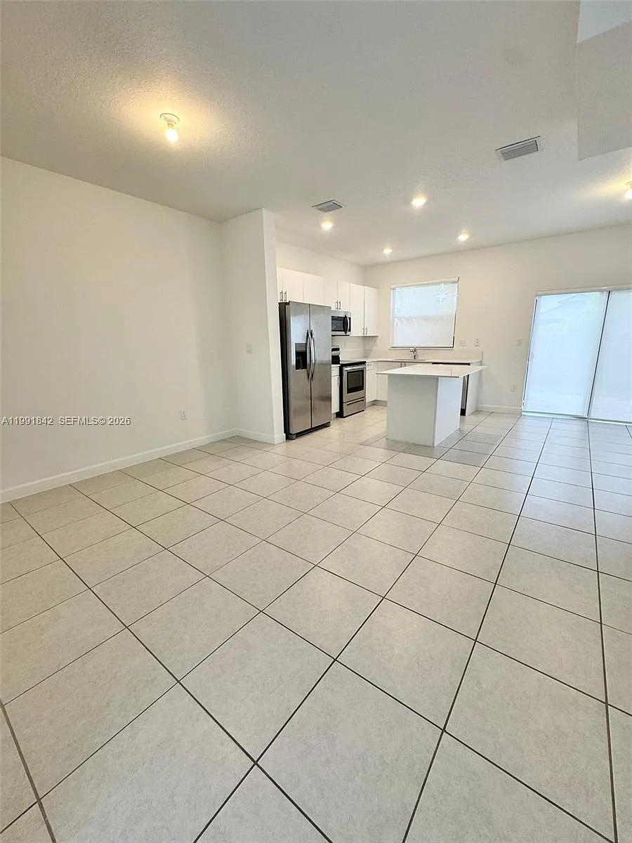 Building Photo - 12986 SW 232nd Ter #12986