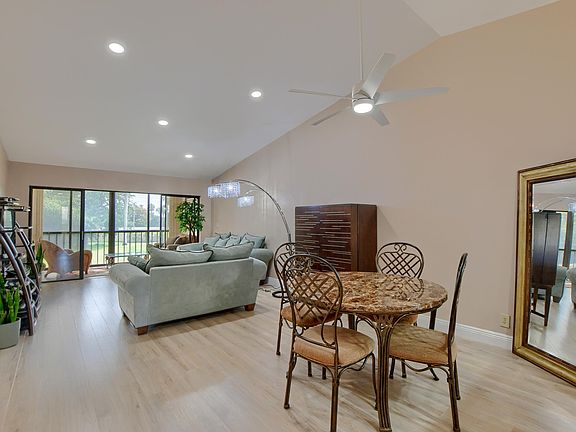5th image of 5055 Oak Hill Lane #223