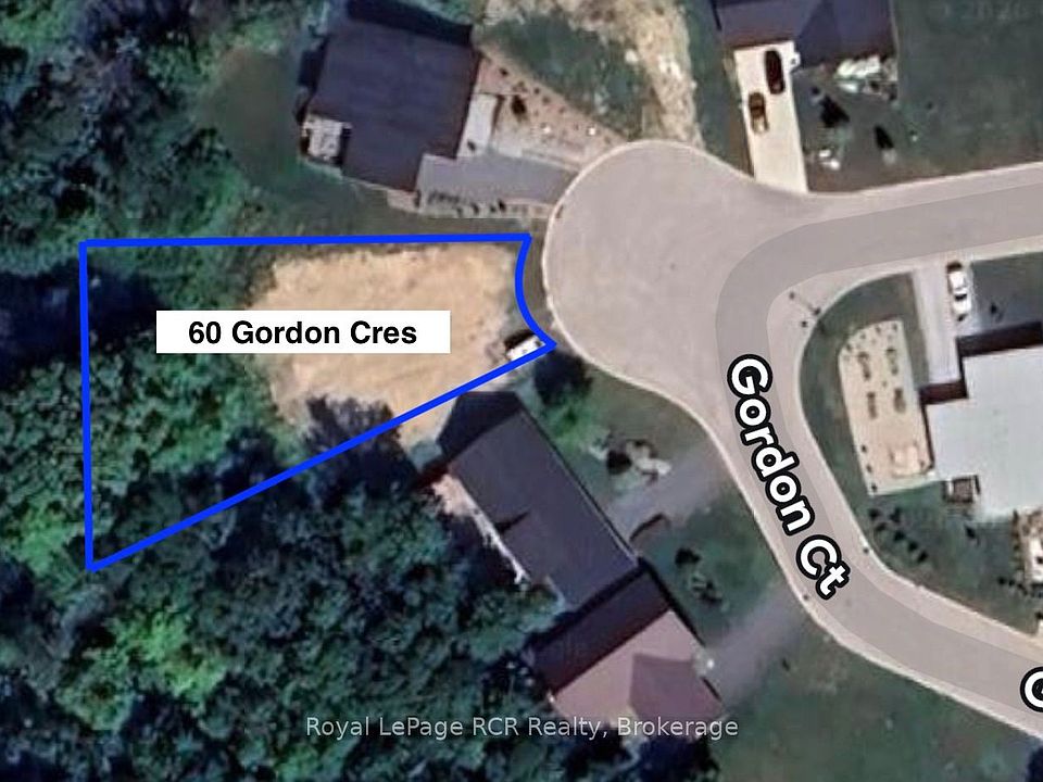 2nd image of 60 Gordon Cres