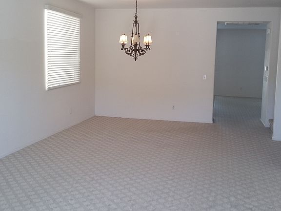 3rd image of 26986 Nucia Dr
