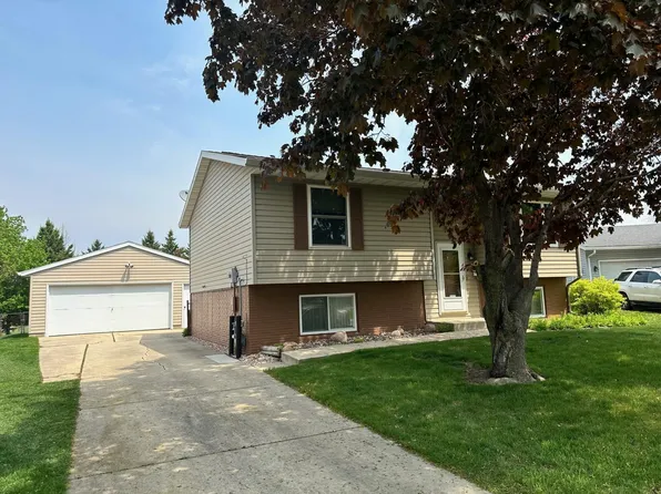 4360 Cimarron Ct NW, Rochester, MN 55901