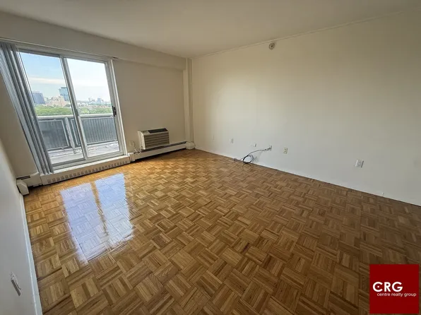 284 Saint Paul St #917, Brookline, MA 02446