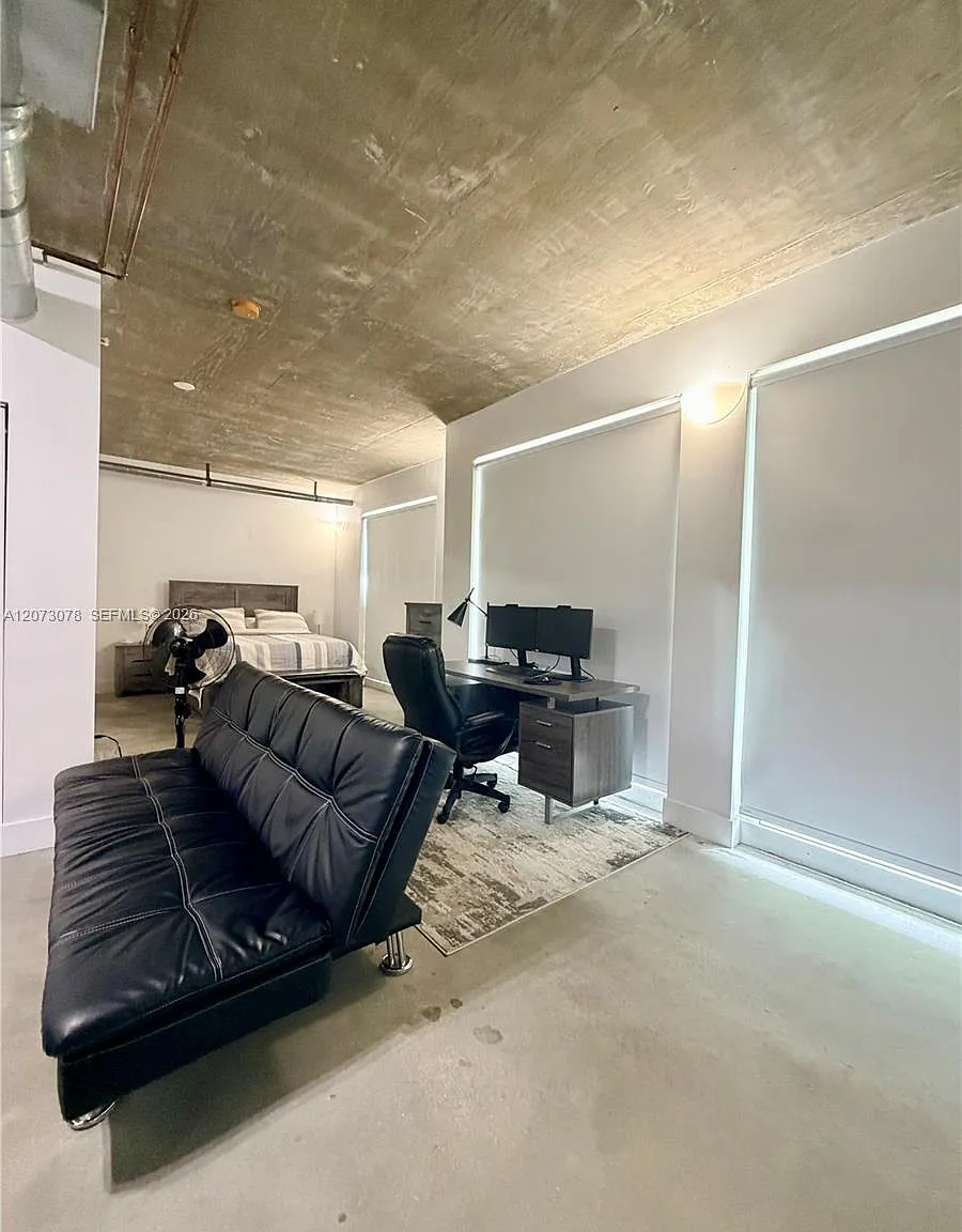 Baylofts Condo — Photo 1