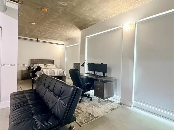 455 NE 25th St, Miami, FL