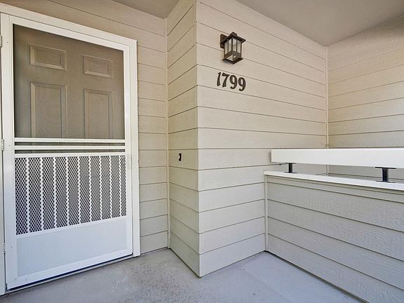 4th image of 1799 Parkview Green Cir