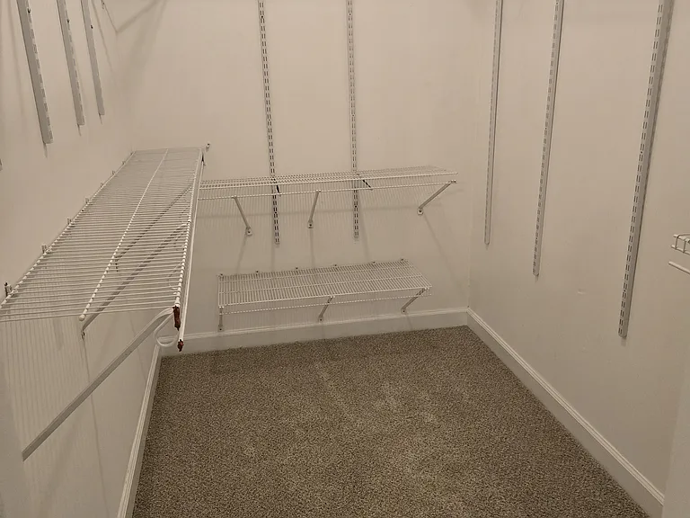 730 Windbrook Cir — Photo 16
