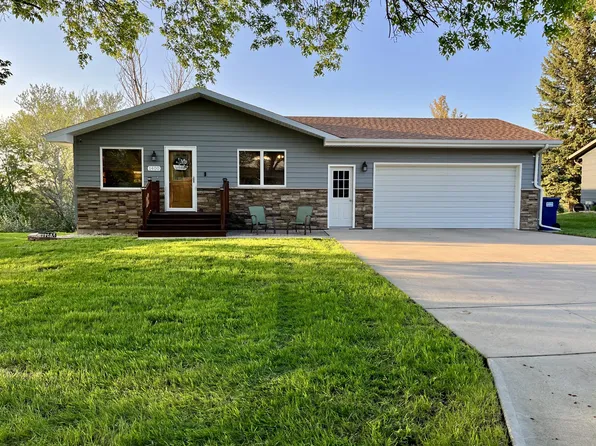 1400 W Hanson Ave, Mitchell, SD 57301