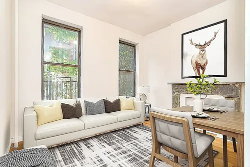 25 Thompson St Photo 1