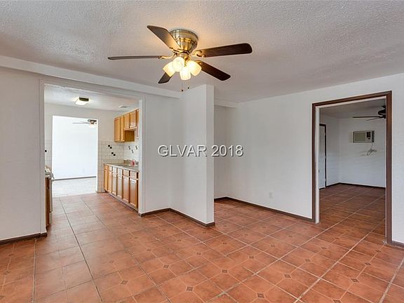 5th image of 1324 Eastwood Dr