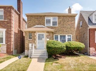 10325 S Calumet Ave, Chicago, IL 60628