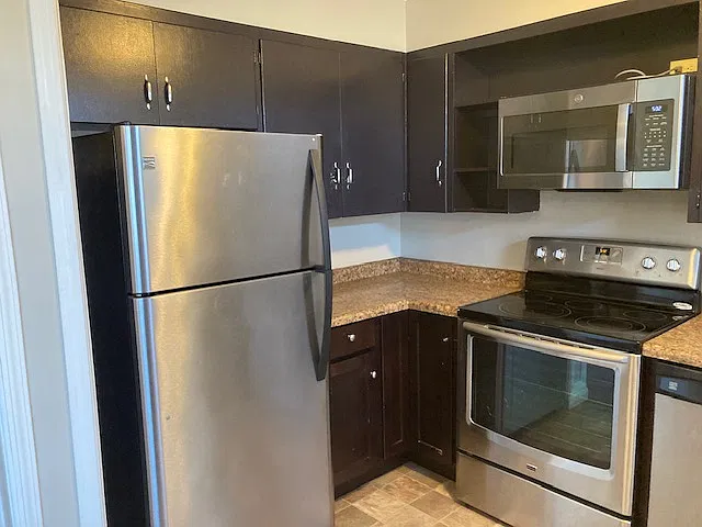 2912 H Avenue - Unit 1 — Photo 4