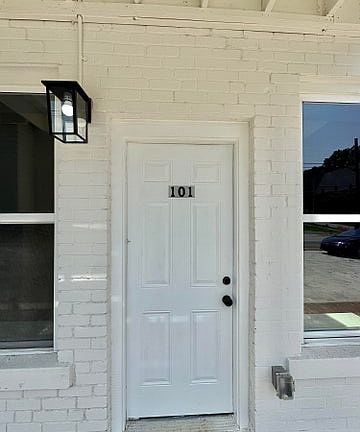 5th image of 1605 Dodds Ave #101