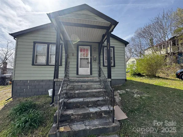 303 Glendale St NW, Lenoir, NC 28645
