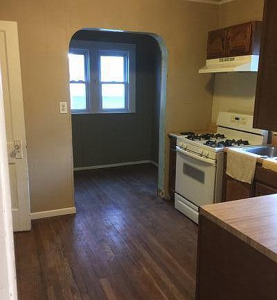 Kitchen with a nook