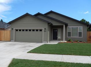 2451 Bridgewater Way, Medford, OR 97501