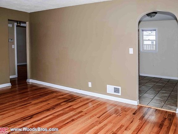 4th image of 3422 A St