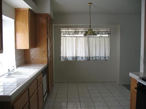 4th image of 15139 Mimosa Dr