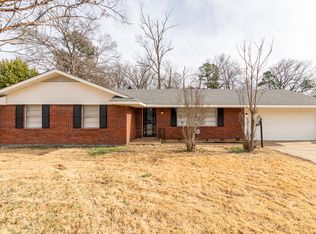 2970 Coleman Rd, Memphis, TN 38128