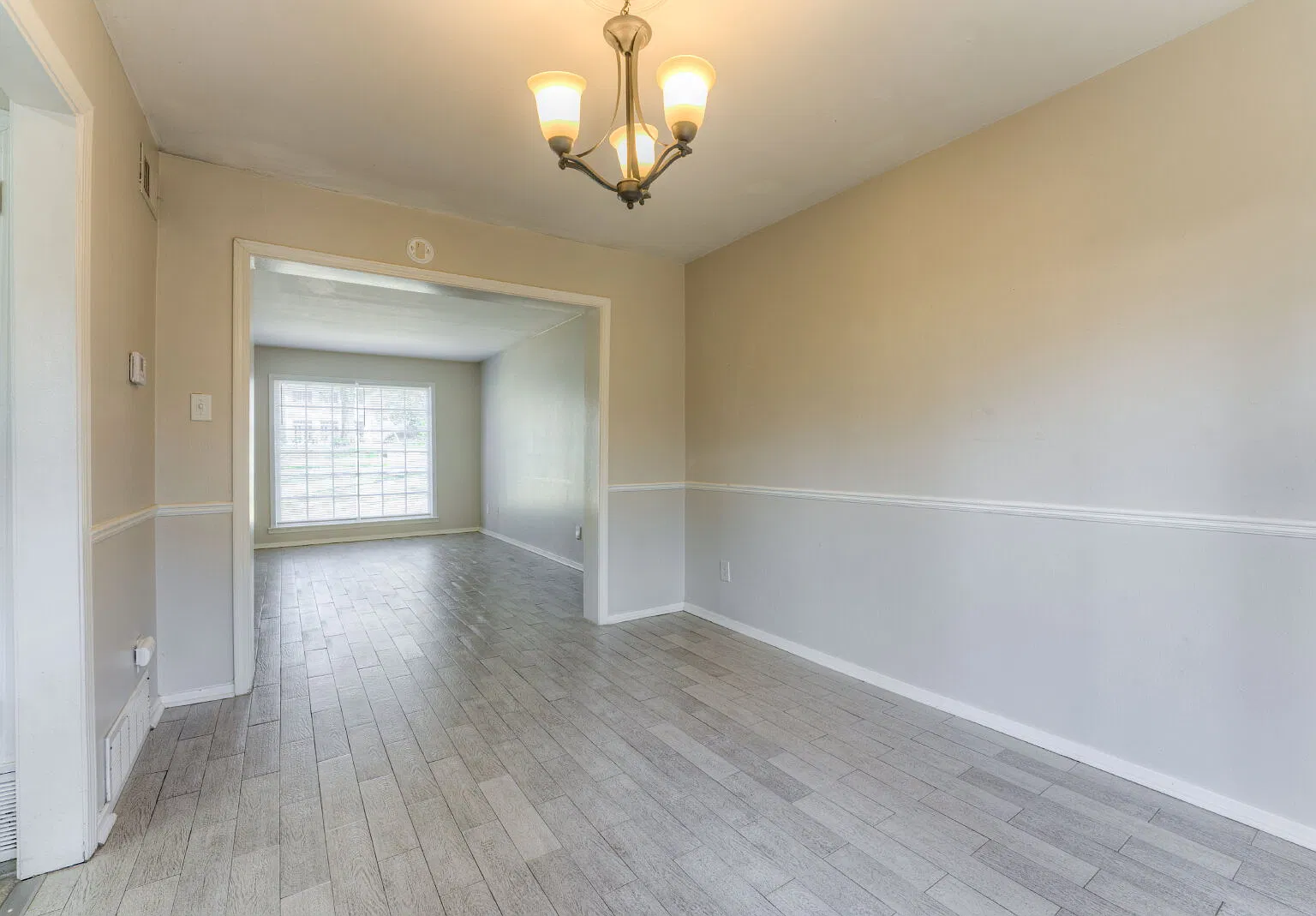 2 bed, 2.0 bath, 1200 sqft, $1,595 — Photo 3