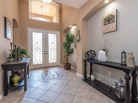4th image of 1320 Rushgrove Cir