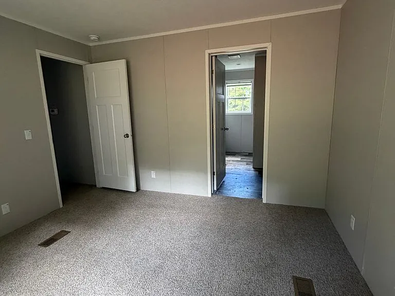4918 Greenwood Ln — Photo 17