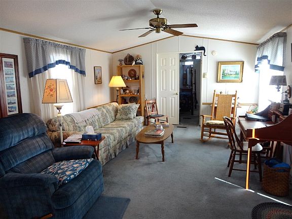4th image of 30312 Pine Needle Dr