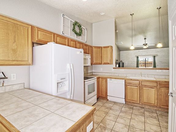 3rd image of 3166 Glenn Everet Ct