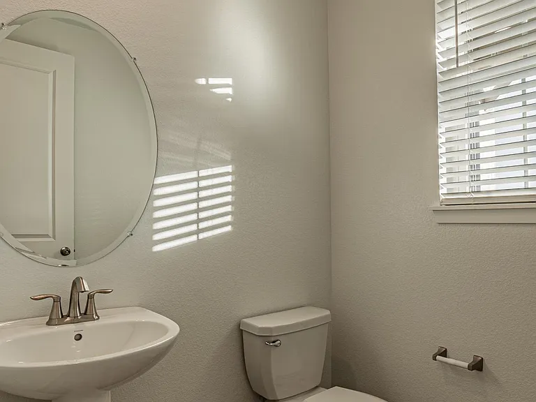 24325 E Ada Pl — Photo 14