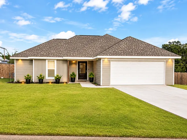 26 Logaras Cir, Purvis, MS 39475