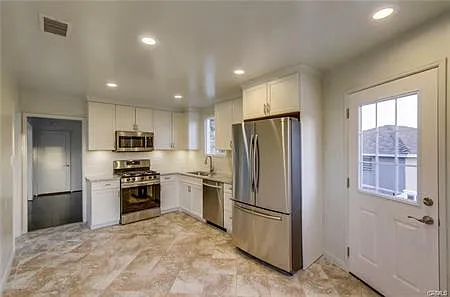 6117 Mesita Drive — Photo 3