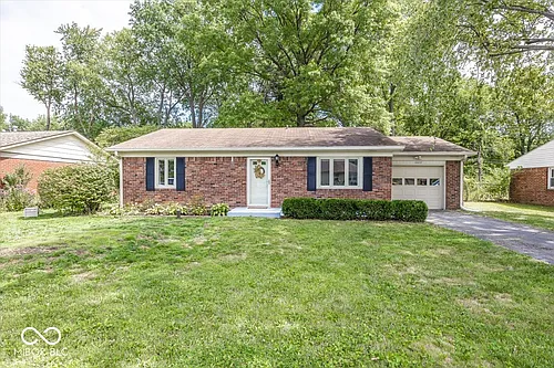 10913 College Place Dr Photo 1