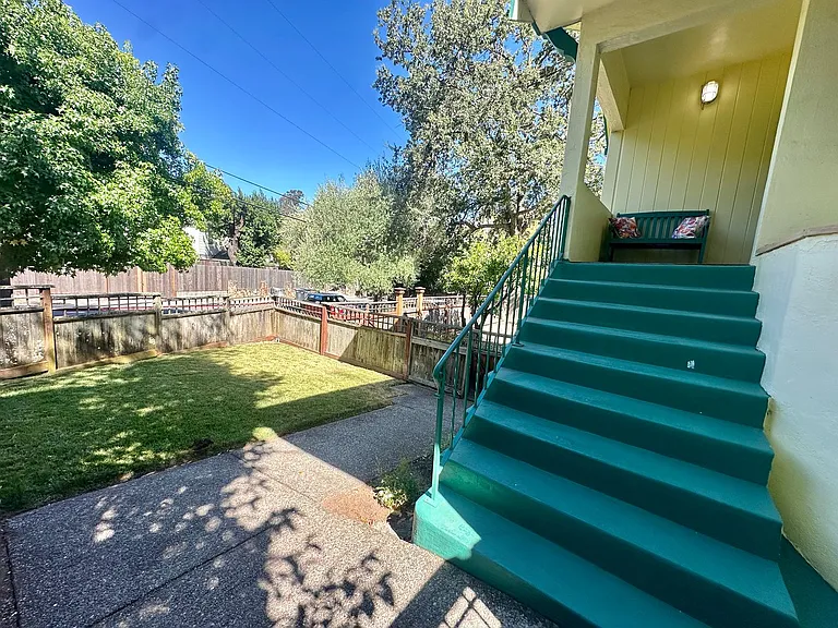9 Bungalow Ave — Photo 4