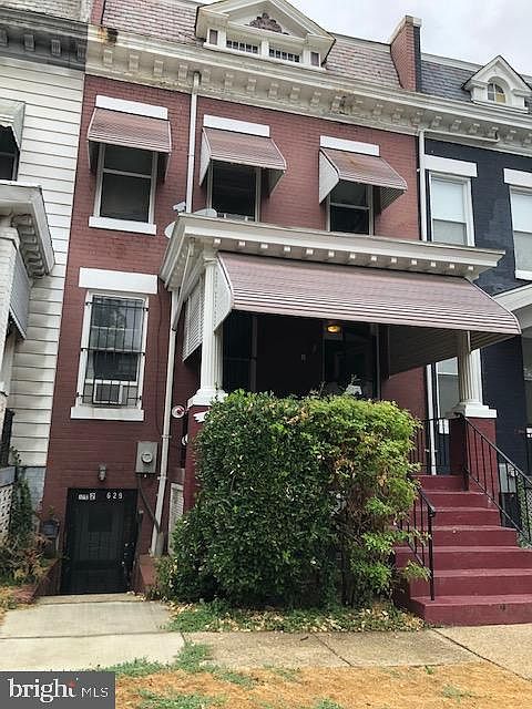 2nd image of 629 Lamont St NW