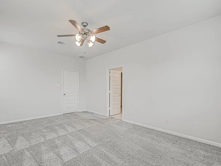 9905 Brickhouse Dr — Photo 11