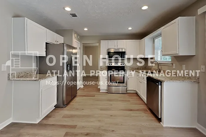 3100 Evergreen Eve Xing — Photo 7