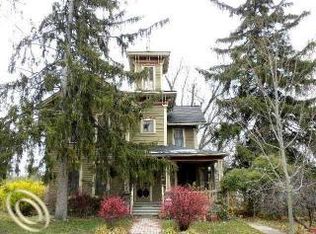 619 N State St, Howell, MI 48843