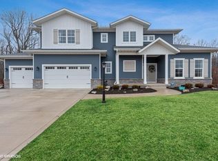 326 W Houghton Dr, Valparaiso, IN 46385