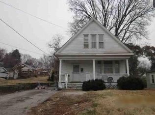 2415 McLaran Ave, Saint Louis, MO 63136